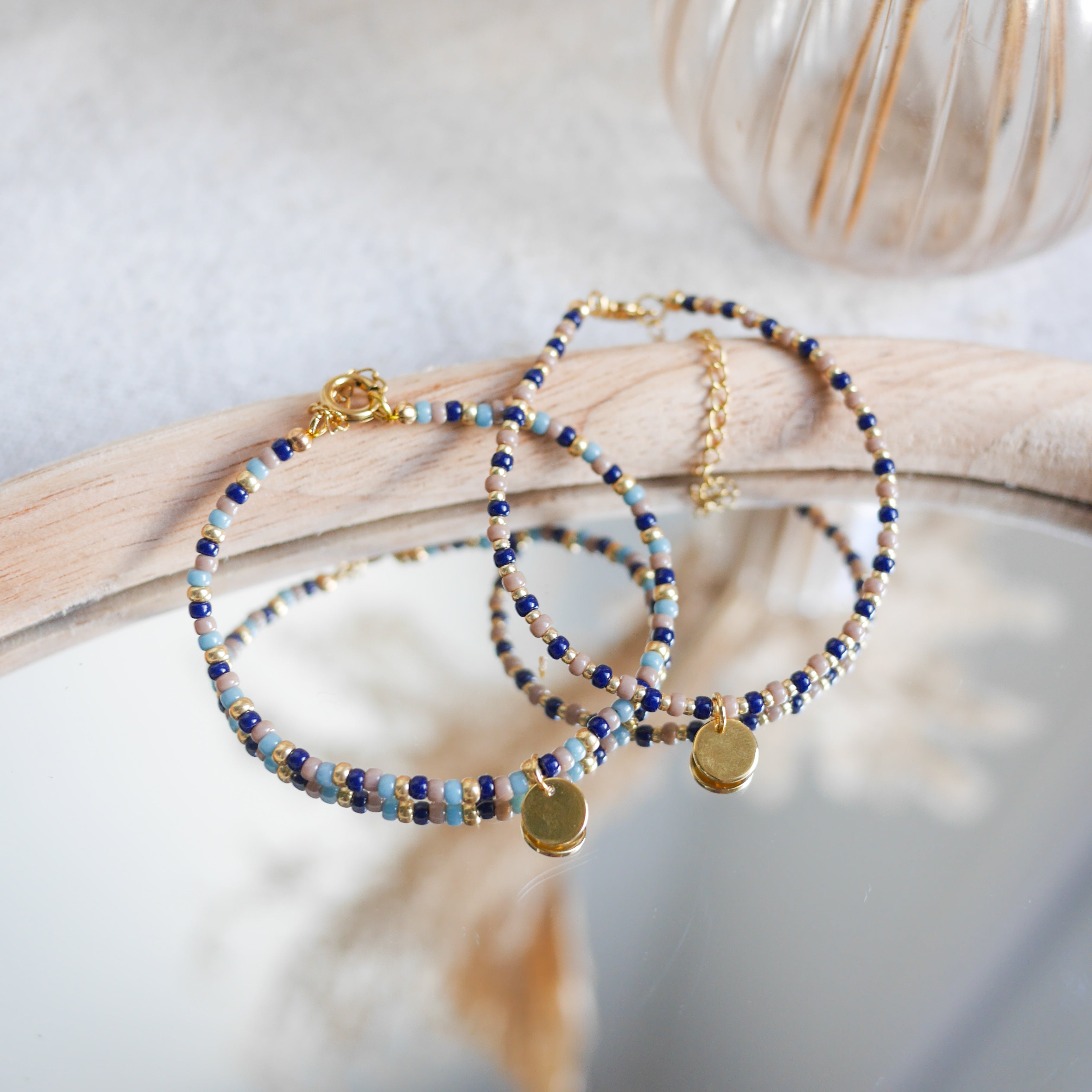Bracelet pierre semi précieuse agate bleue - Un grand marché Bracelet pierre semi précieuse agate bleue - Un grand marché