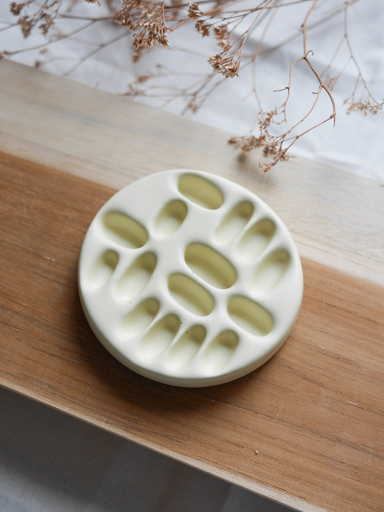 Support rangement multi bagues Jesmonite