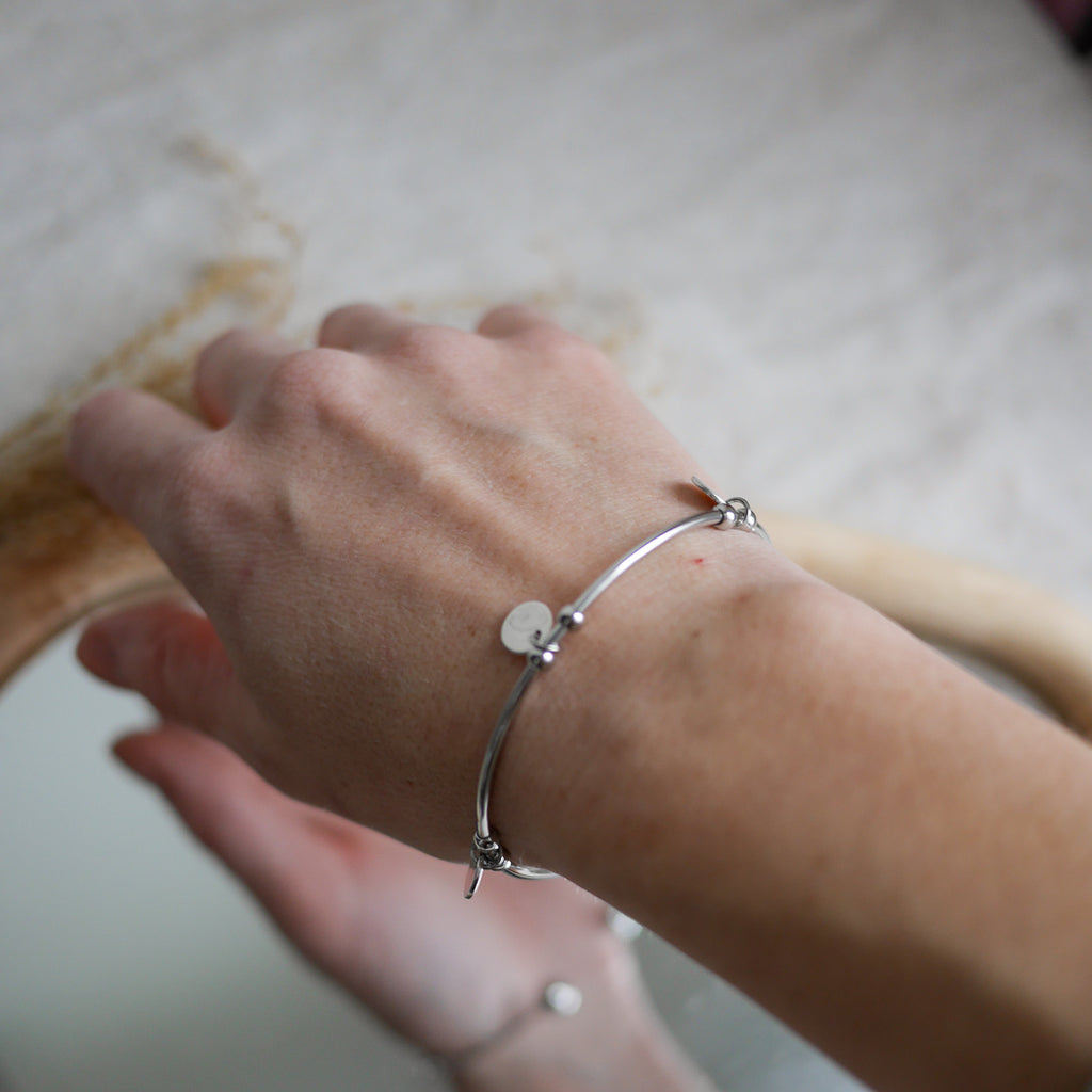 BILBAO - Bracelet jonc avec 3 breloques personnalisables