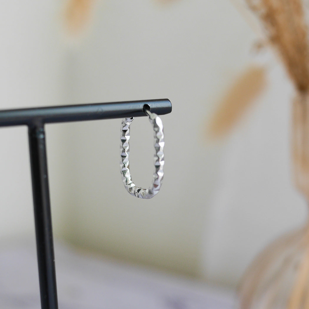 Créoles en acier inoxydable - Ovales martelées