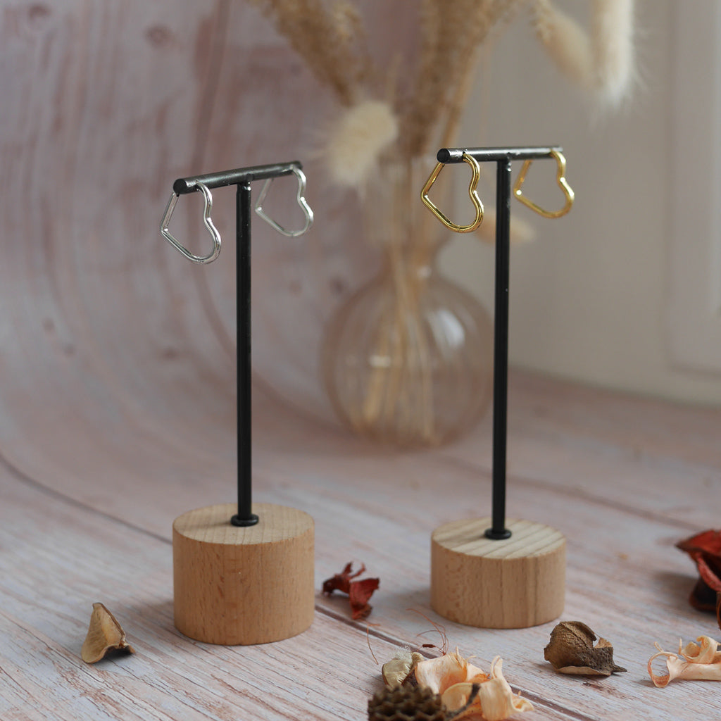 BUDAPEST I Créoles en forme de cœur en acier inoxydable – Bar à Boucles