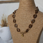 Collier maillons effet écaille de tortue avec breloque personnalisable