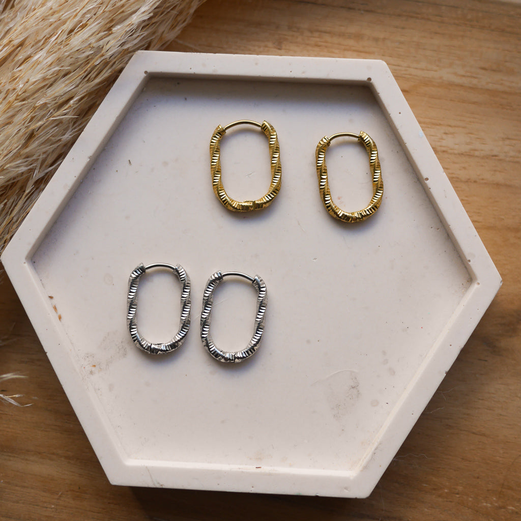 Créoles en acier inoxydable - ovales torsadées - Bar à boucles