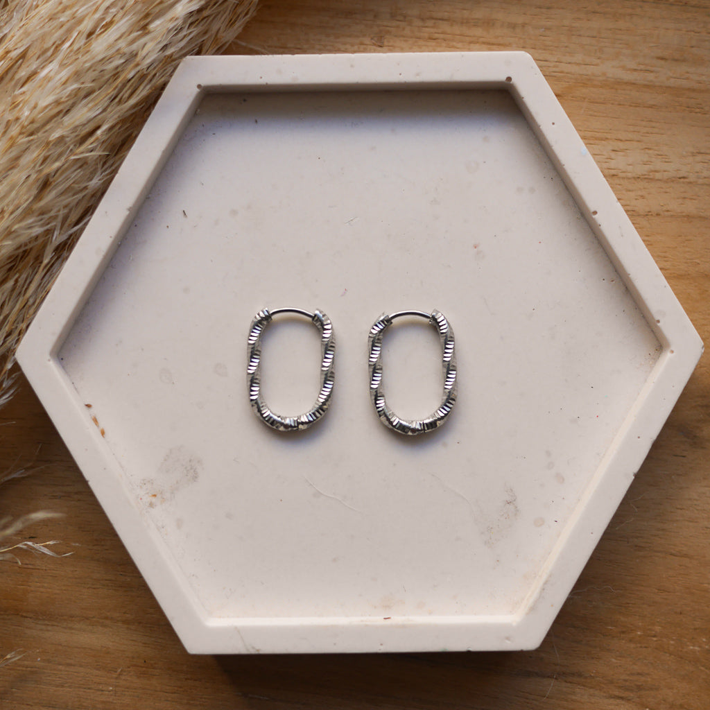 Créoles en acier inoxydable - ovales torsadées - Bar à boucles