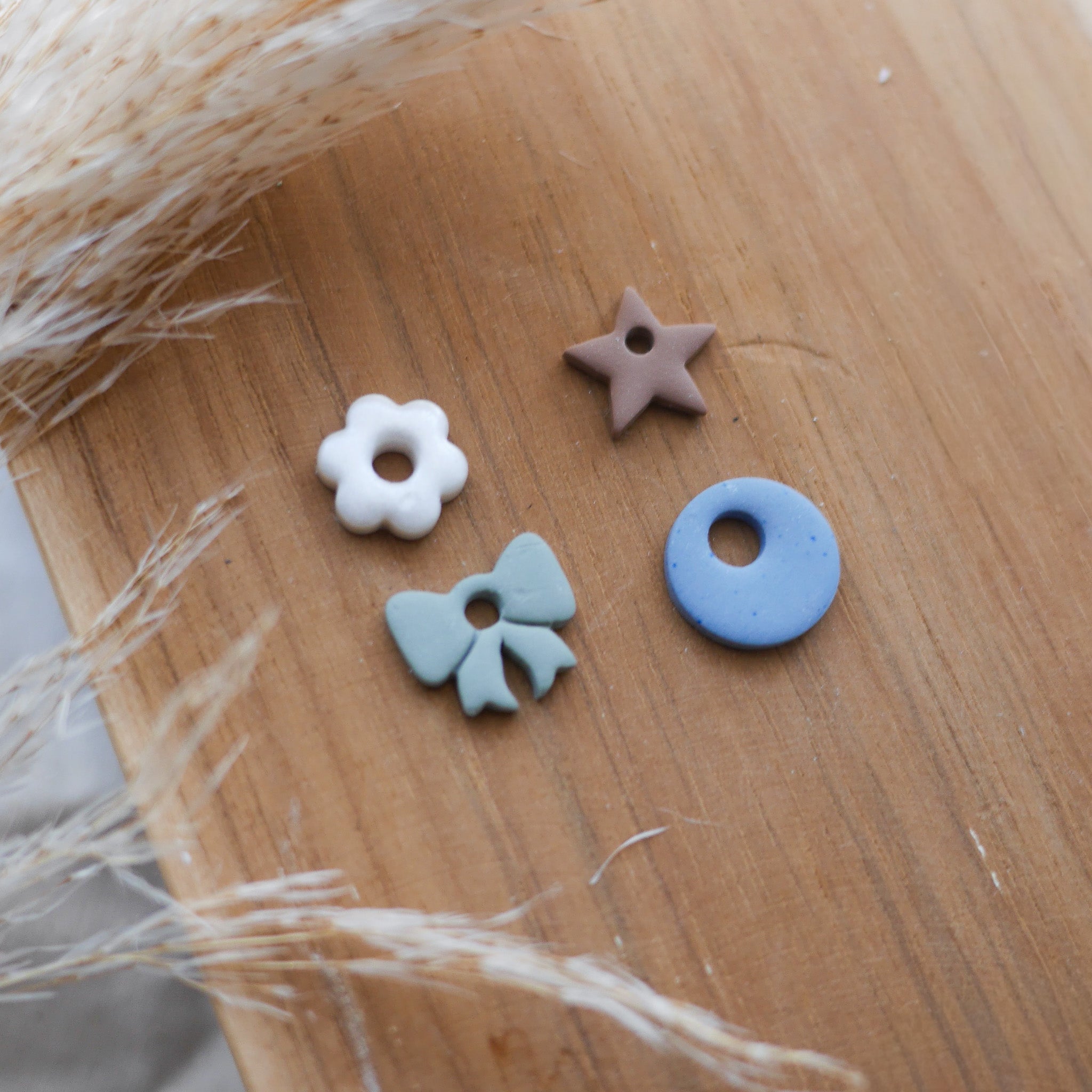 Coffret Breloques Enfant – Édition Janvier - Bar à Boucles