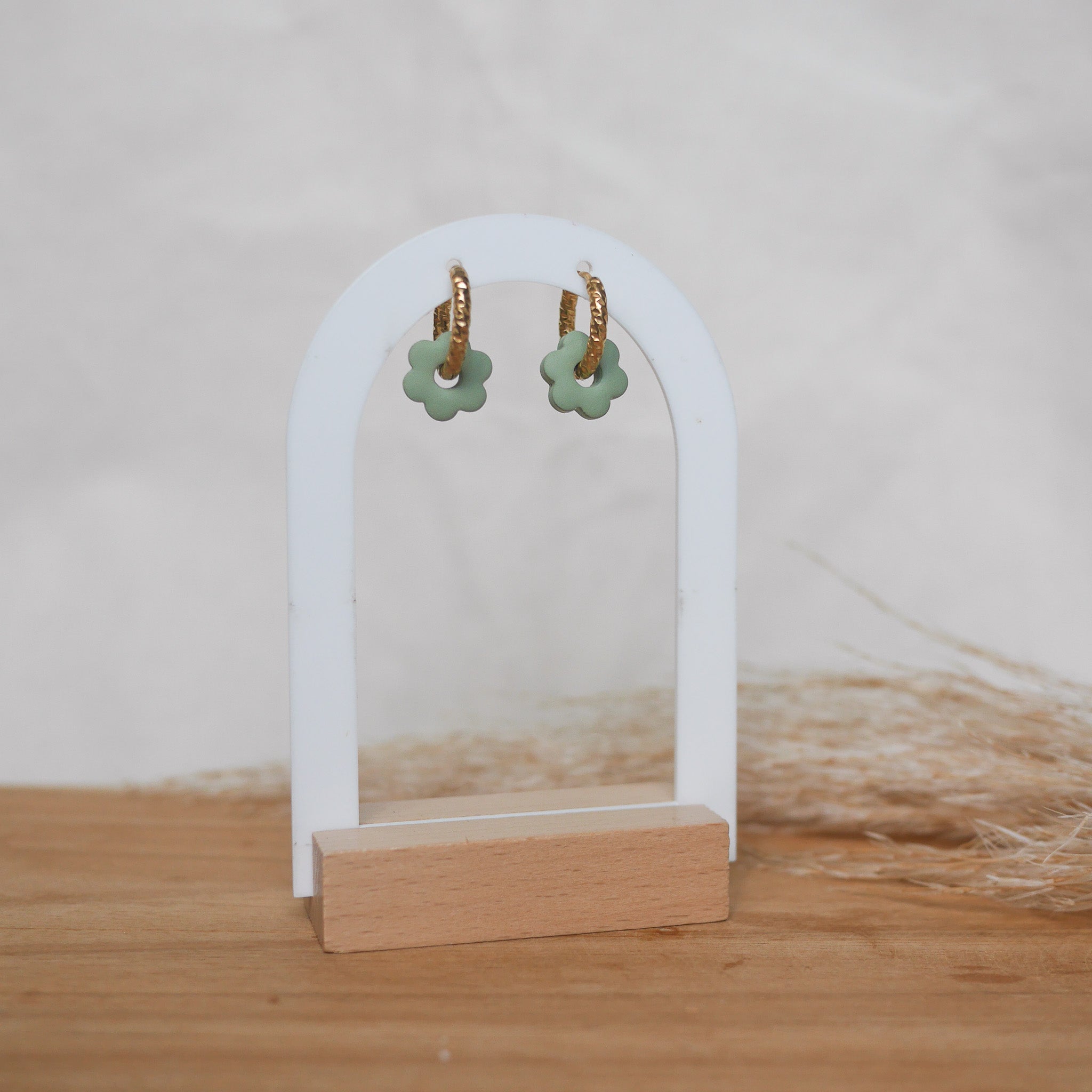 Créoles en acier inoxydable - Rondes martelées - Bar à boucles