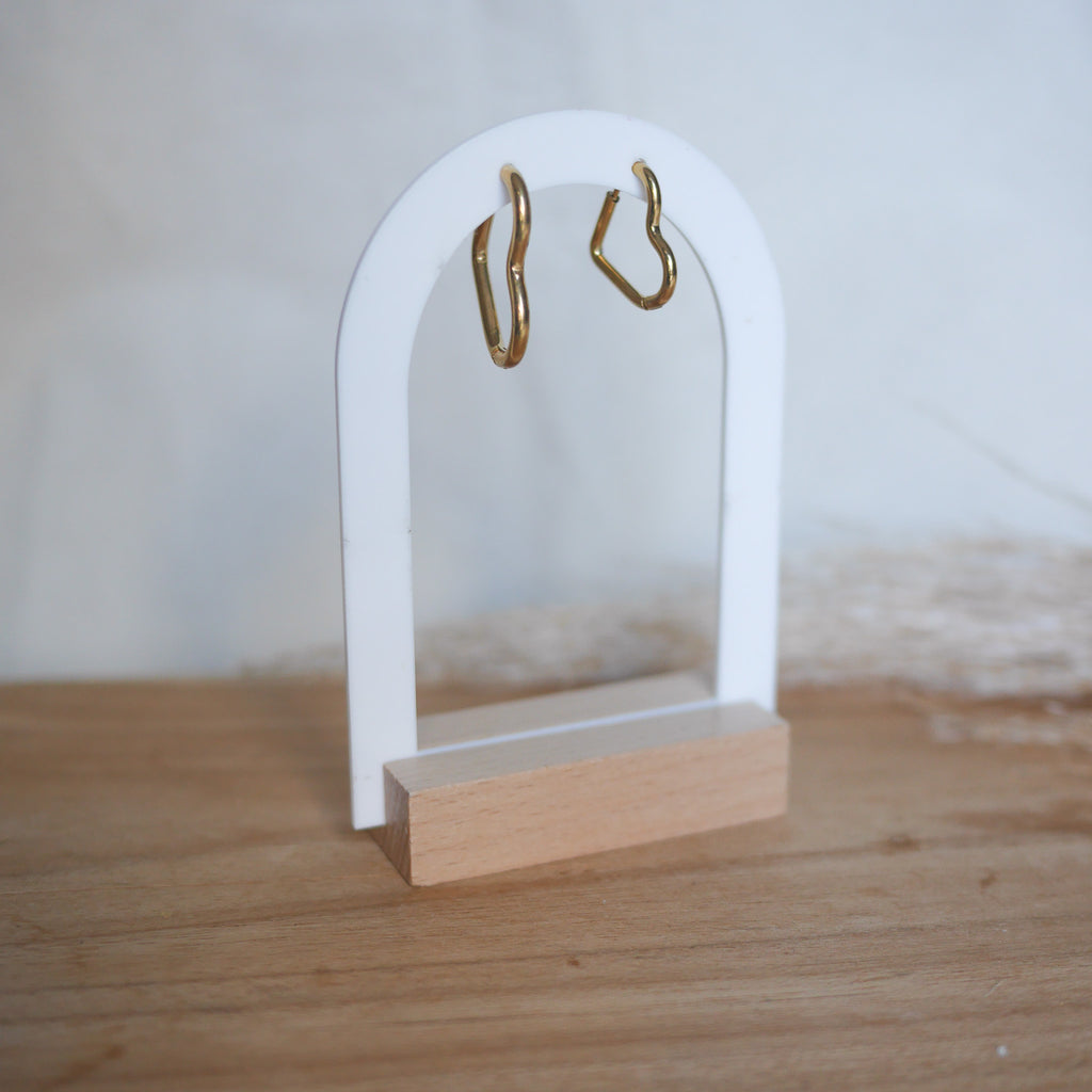 BUDAPEST I Créoles en forme de cœur en acier inoxydable – Bar à Boucles